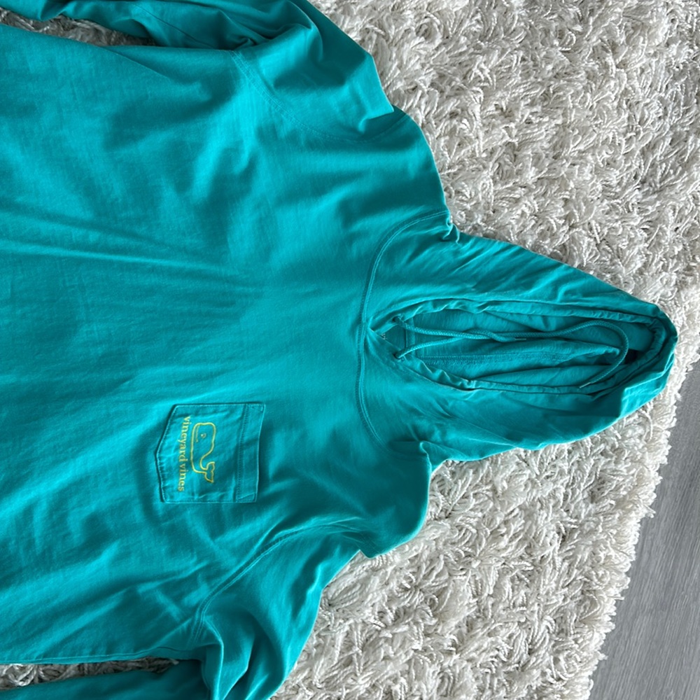 teal vineyard vines tshirt size M - long sleeve shirt with a hood